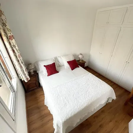 Con Licencia En Apartament Sitges